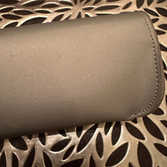 Giorgio Armani Women's Authentic Brown Gold Olive Gradient Sunglasses & Case - Picture 13 of 15